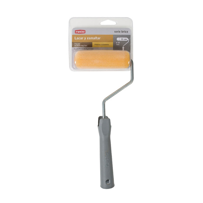 Presentación en blíster del minirodillo RATIO serie Brico de 11cm para acabados finos en lacados.