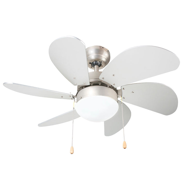 Ventilador de techo Habitex VTR3300 con aspas reversibles en color gris metalizado.