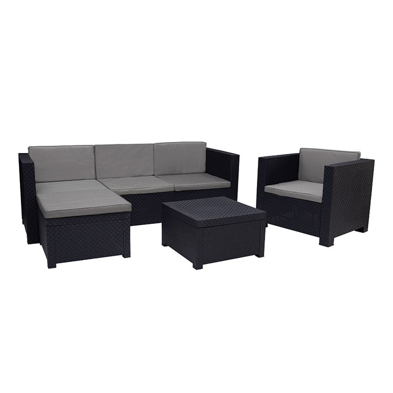 Conjunto de muebles de jardín Manhattan en resina antracita con sofá, sillón, puff y mesa de centro.