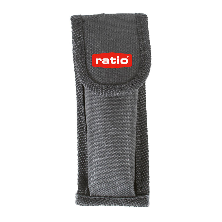 Funda de transporte de nylon negro con logotipo RATIO para navaja multiusos adaptable a cinturón.
