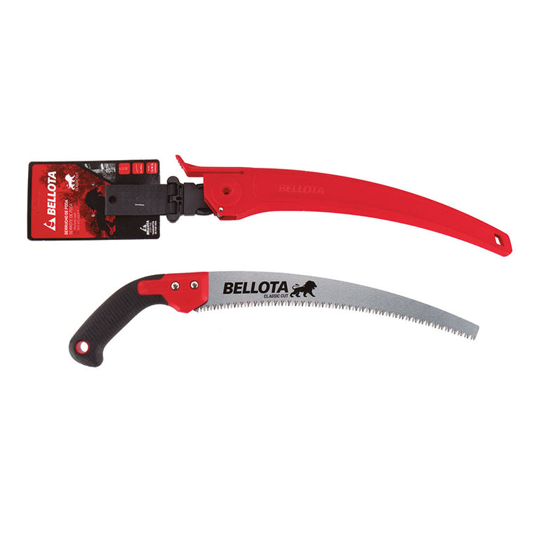 Serrucho de poda profesional Bellota León con hoja curva de 13 pulgadas y funda roja protectora.