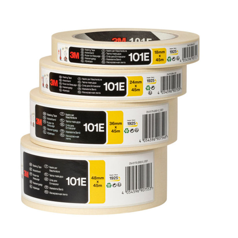 Pila de rollos de cinta de enmascarar 3M 101E de diferentes anchos para pintura profesional