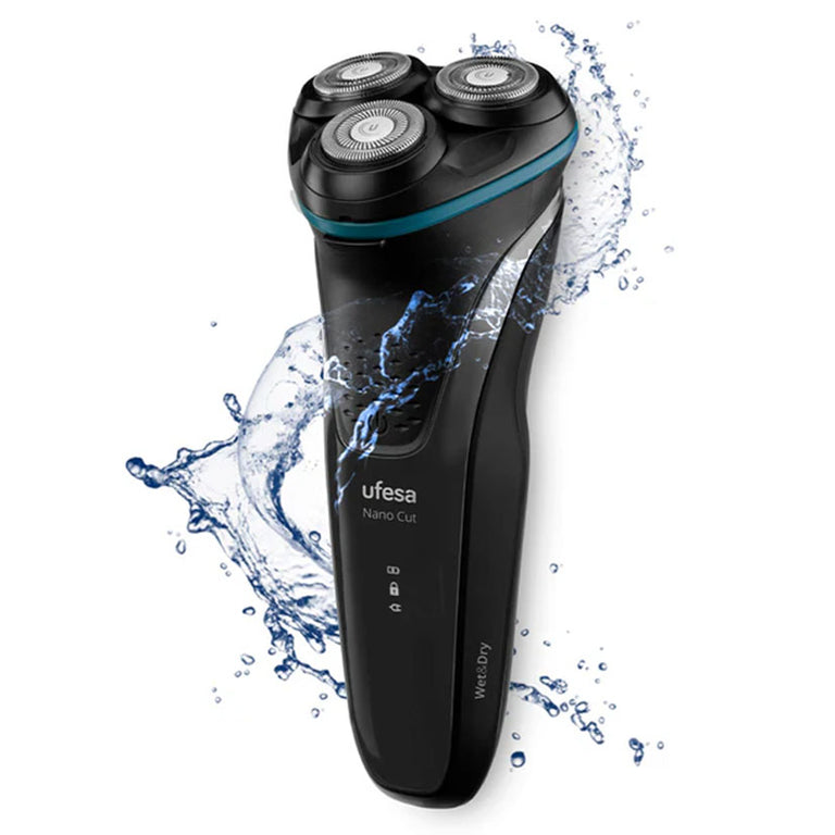 Afeitadora UFESA Nano Cut con efecto de salpicaduras de agua indicando resistencia IPX7.