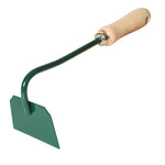 Azadilla de jardín LISTA Classic con hoja de acero epoxi y mango ergonómico de madera.