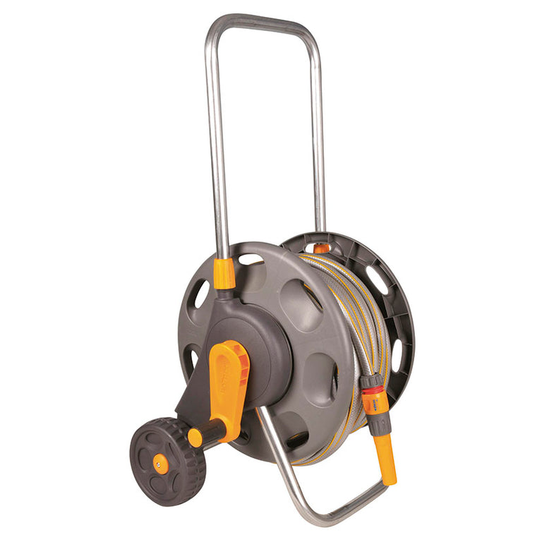 Carro portamangueras Hozelock con ruedas, incluye manguera de 30 metros y kit de accesorios de conexión para riego.