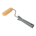Minirodillo RATIO de 11cm para lacar y esmaltar con mango ergonómico gris y rodillo naranja de piel de melocotón.