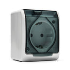 Base de enchufe schuko individual estanca Famatel Pool 54 con tapa transparente gris.