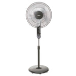 Ventilador de pie Habitex VPR45 color negro con base redonda y altura regulable