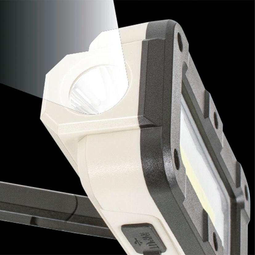 Detalle del foco LED superior de la linterna RATIO RB380 para iluminación focalizada tipo antorcha.