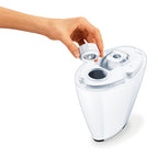 Detalle de llenado del depósito de agua del humidificador Beurer LB-37