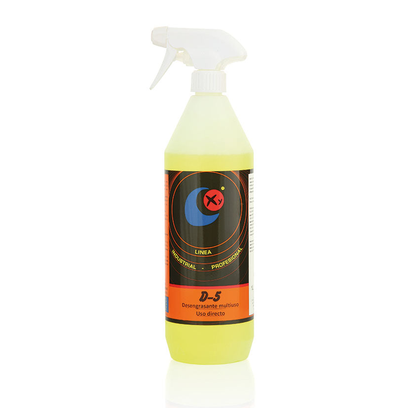 Botella de 1 litro de desengrasante multiuso D-5 Senigrup con pulverizador para uso profesional e industrial.
