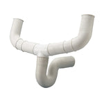 Sifón flexible doble HABITEX montado en forma de U para evacuación de agua en fregaderos.