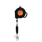 Detalle de mosquetón giratorio y absorbedor de energía de línea de vida retráctil SAFETOP para uso horizontal.