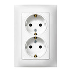 Base de enchufe doble Schuko Simon Serie 10 blanca