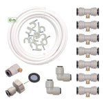 Contenido completo del kit de nebulización Drip & Fresh con tubería de 10m, toberas de latón y accesorios de conexión rápida.