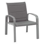 Sillón de jardín ergonómico en color antracita con asiento de textilene acolchado y estructura de metal.