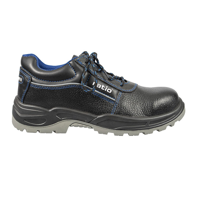 Vista lateral del zapato de trabajo RATIO Teide mostrando el diseño ergonómico y costuras reforzadas en azul.