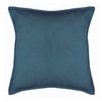 Cojín decorativo Lilou 45x45 cm color azul con textura de ondas y funda extraíble.