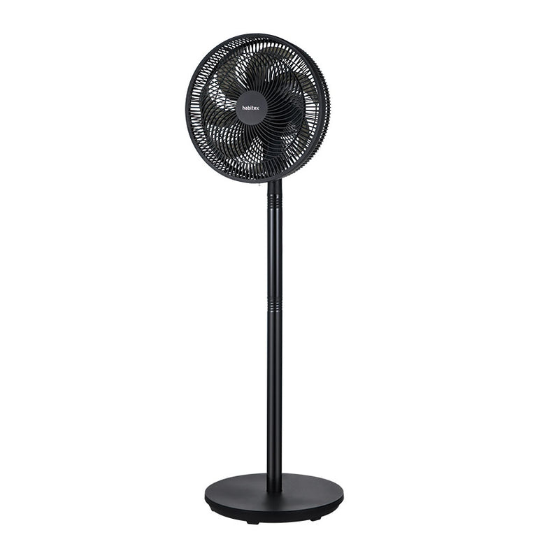 Ventilador de pie Habitex VPM90 color negro con altura máxima extendida y base circular estable