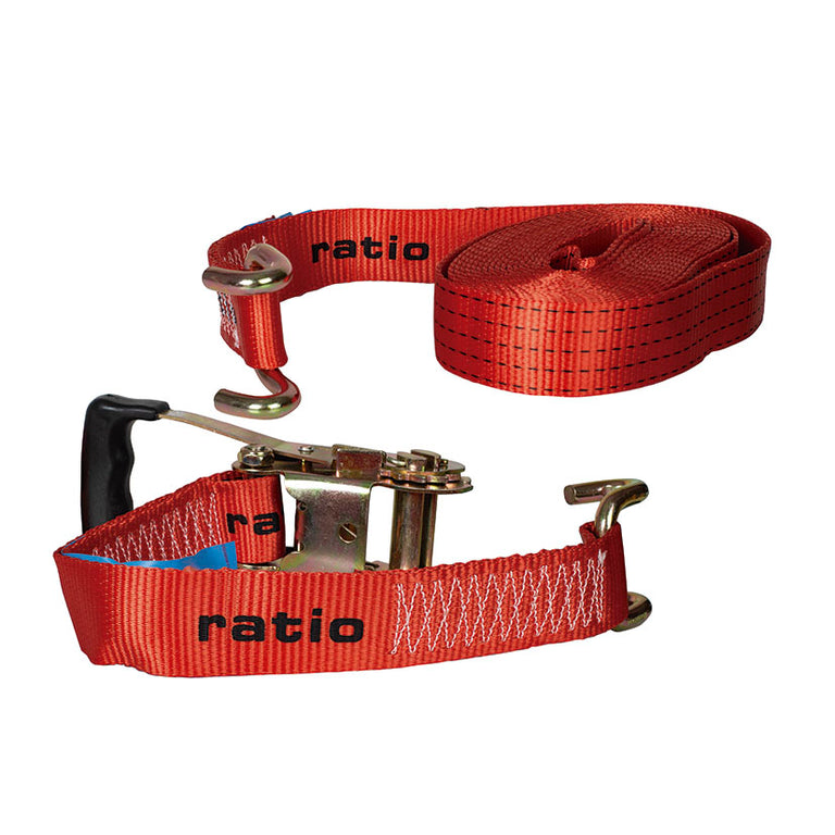 Ratchet de amarre RATIO rojo con trinquete metálico y ganchos de acero para carga pesada.