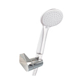 Soporte de ducha cromado instalado con mango de ducha teléfono blanco en ambiente de baño.