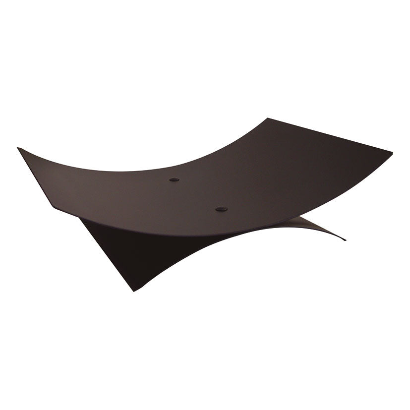 Leñero ovalado de hierro negro El Zorro con diseño curvo moderno para almacenamiento de leña