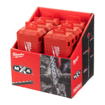 Expositor comercial con estuches de brocas Milwaukee MX4 y gráficos técnicos de perforación en hormigón.