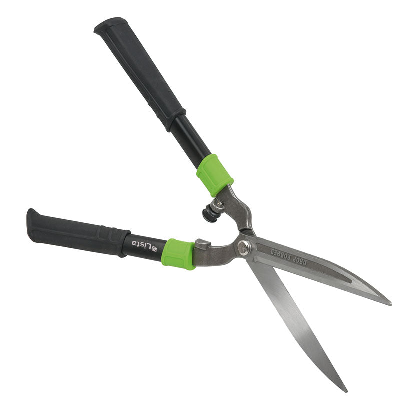 Tijera cortasetos manual abierta mostrando el filo de precisión de 23 cm y el sistema de amortiguación central.