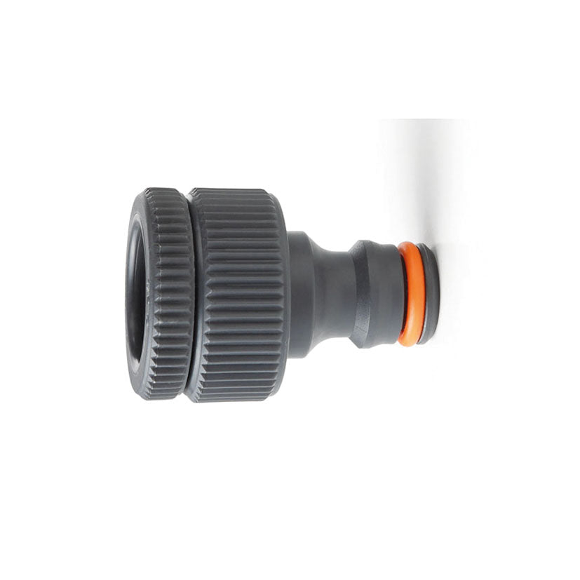 Adaptador de manguera LISTA con rosca hembra reductora y conexión rápida universal.