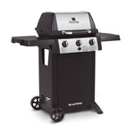 Perspectiva lateral derecha de la barbacoa Broil King Gem 310 mostrando panel de control y ruedas de transporte