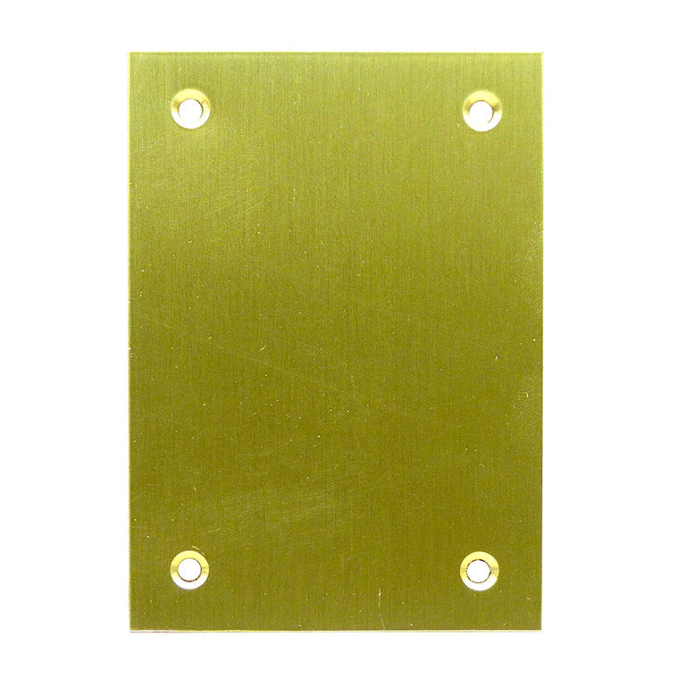 Placa ciega rectangular de latón pulido brillante con cuatro agujeros para tornillos