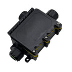 Conector estanco de 3 vías M20 con tornillos de acero inoxidable