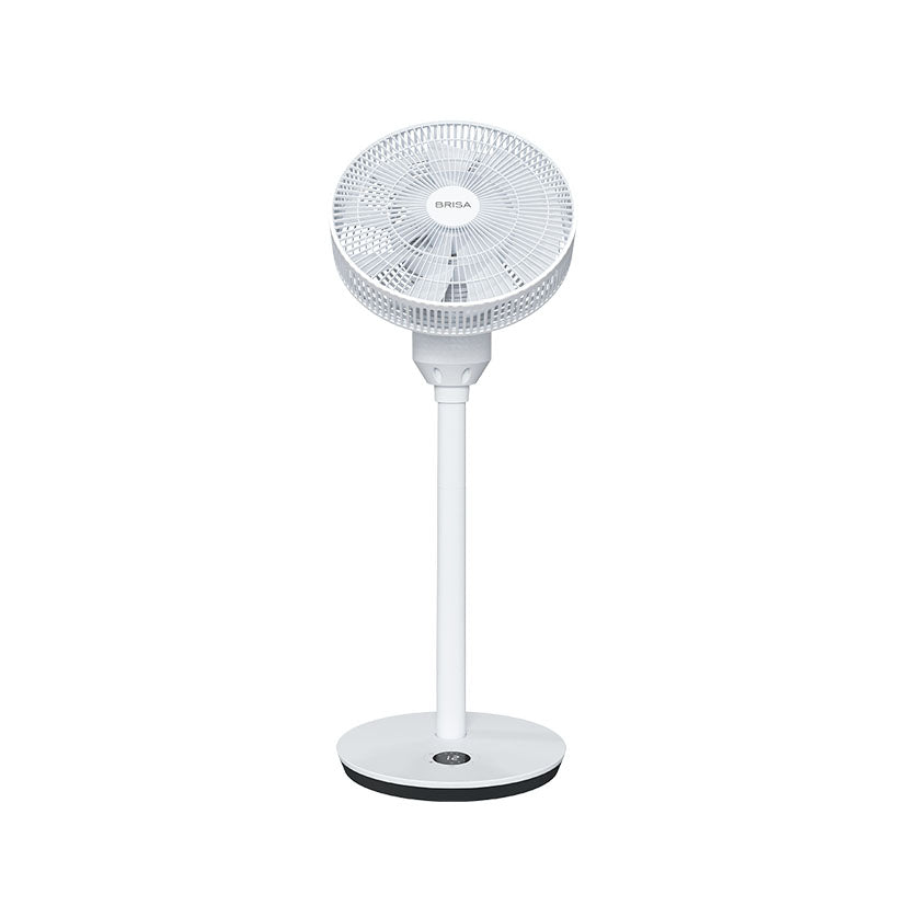 Ventilador FACULA Brisa 3D en posición de pie con cabezal orientado hacia arriba para circulación 3D