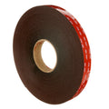 Rollo de cinta de doble cara 3M VHB GPH gris con protector rojo para aplicaciones industriales de alta temperatura.