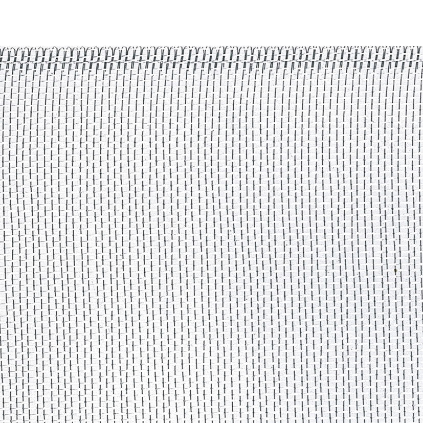Detalle de tejido de malla mosquitera de aluminio LISTA color gris metálico galga 16x16.