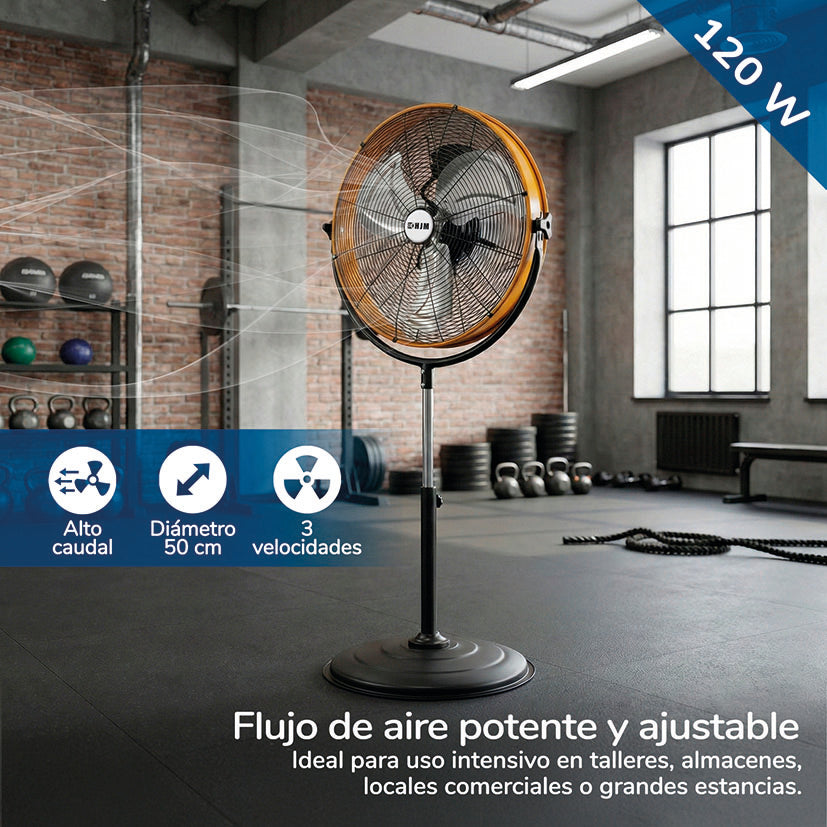 Ventilador HJM de 120W en un gimnasio destacando su alto caudal de aire y tres velocidades de funcionamiento.