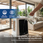 Climatizador HJM CLIM512 en salón doméstico mostrando el llenado del depósito de agua