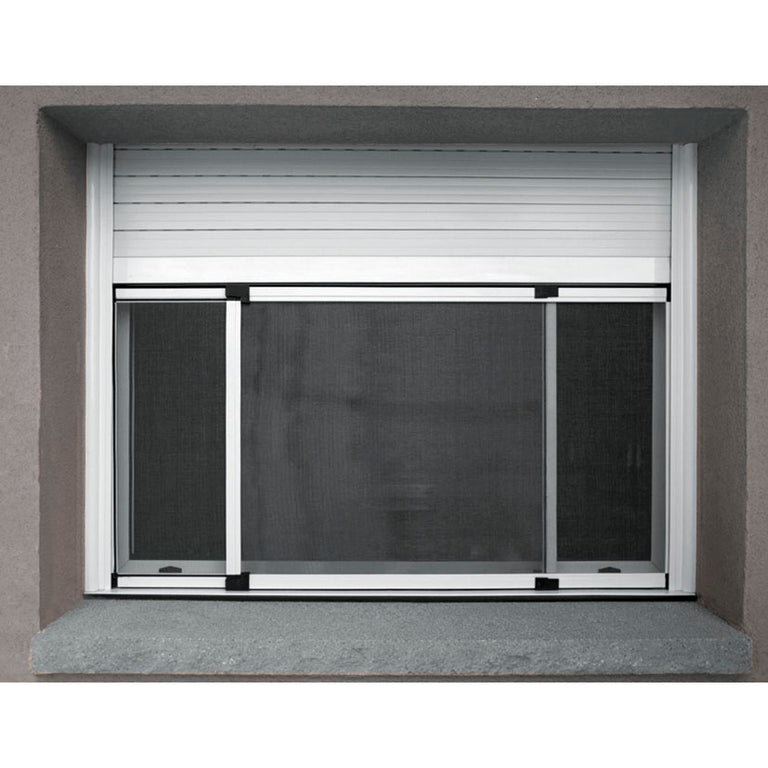 Mosquitera extensible de aluminio blanco LISTA instalada bajo persiana de ventana