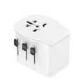 Adaptador de viaje universal blanco con selectores para enchufes USA, UK y DE.