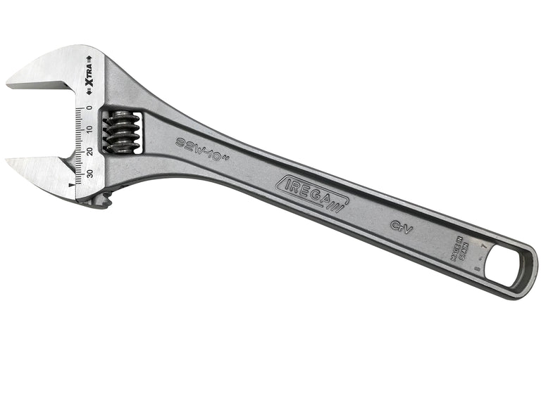 Llave Ajustable IREGA 92W: Ingeniería Profesional de 4" a 15"