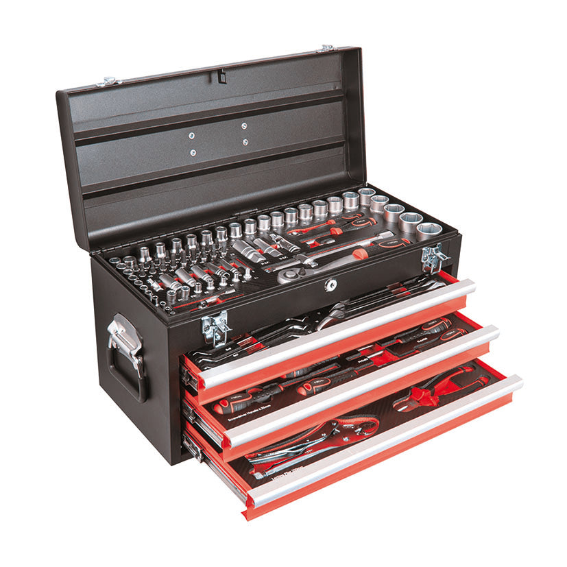 Caja de herramientas metálica RATIO 6992H143 con sus tres cajones abiertos, mostrando la gran variedad de llaves, vasos 1/4" y 1/2", destornilladores y alicates organizados en su interior.