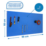 Kit de 8 ganchos metálicos resistentes instalados en panel perforado SimonRack.